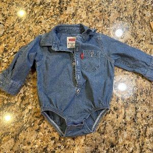 Levis denim one piece romper. Unisex size 12 months